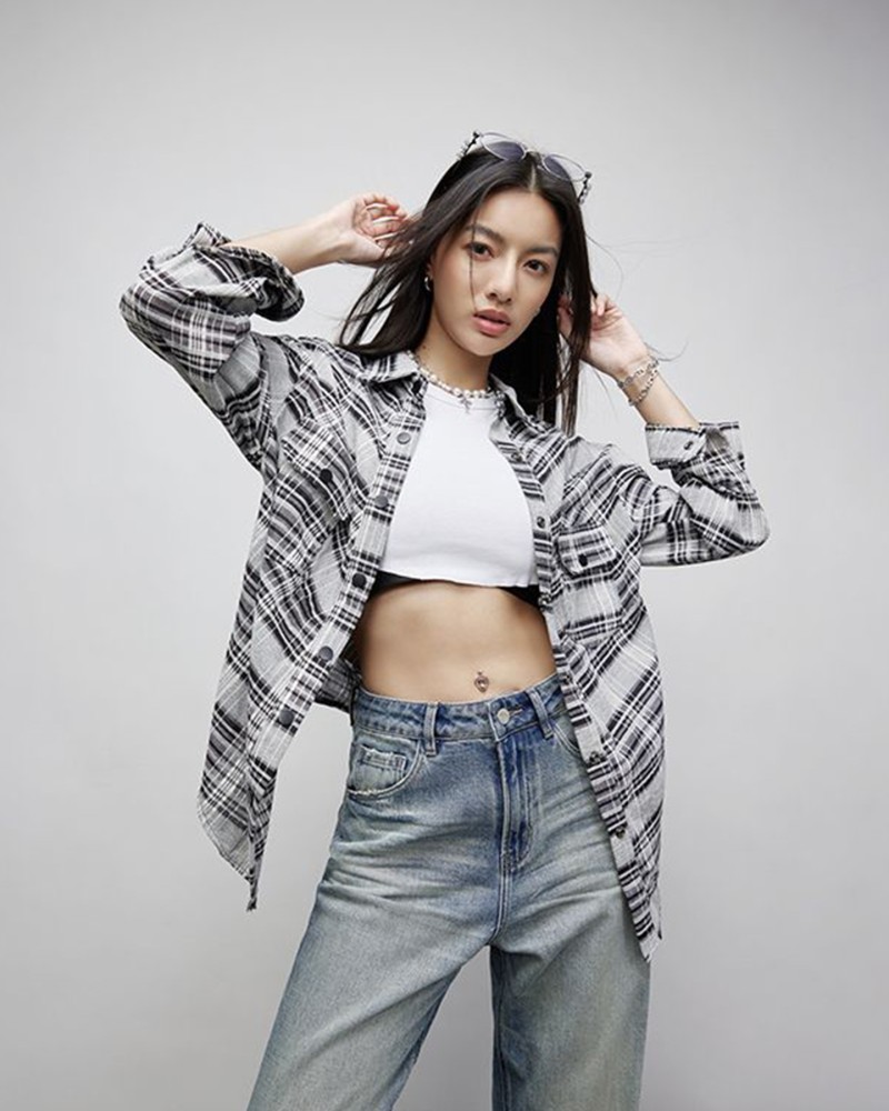 Women's Black & White Plaid Oversized Shirt